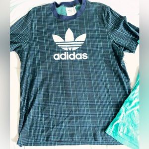 Bundle of men’s adidas tshirts